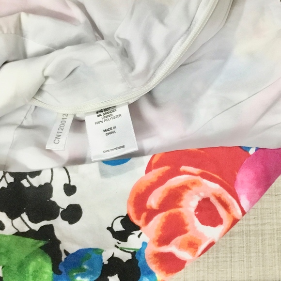 New York & Company peplum floral top - Picture 6 of 7